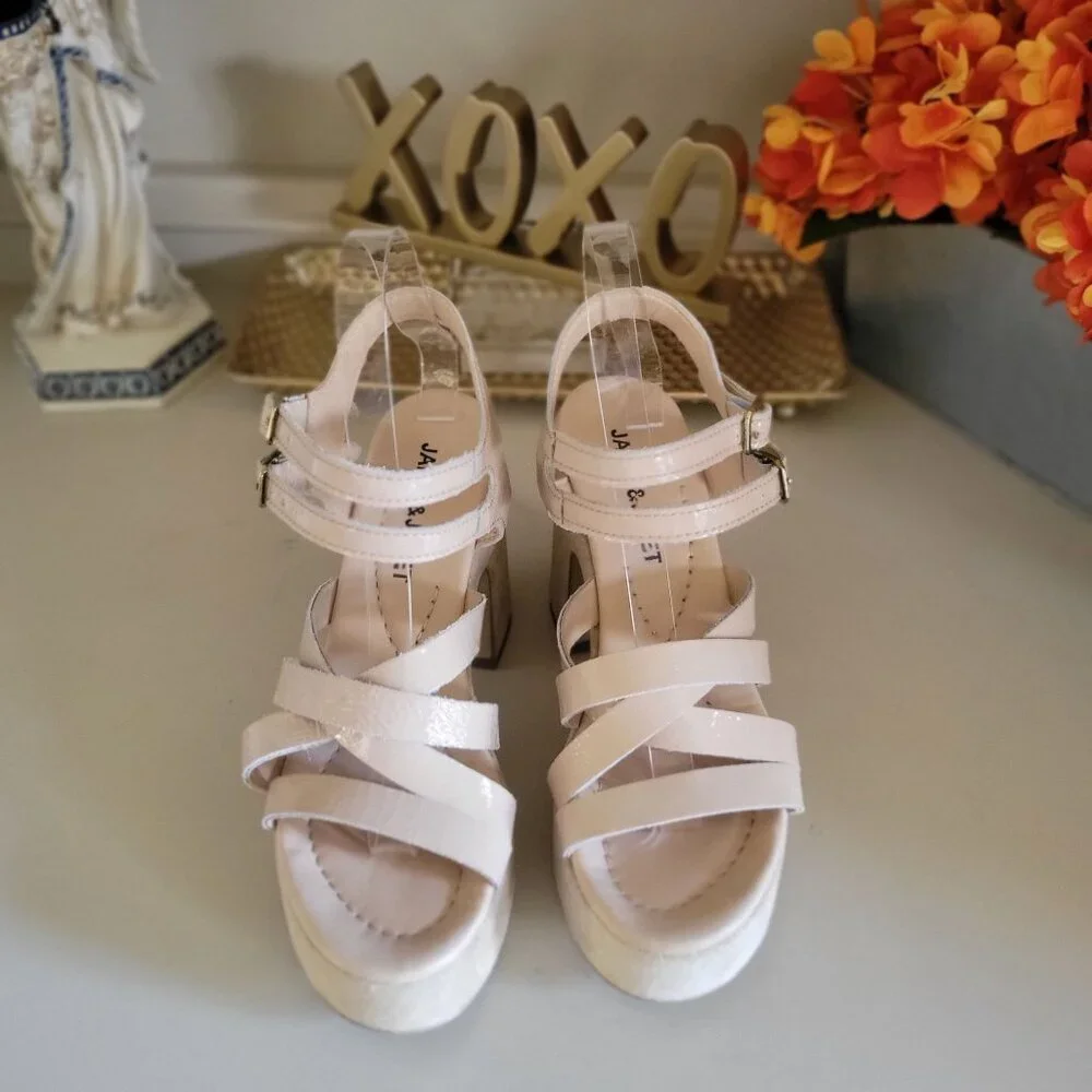 Jane & Jane stylish comfortable