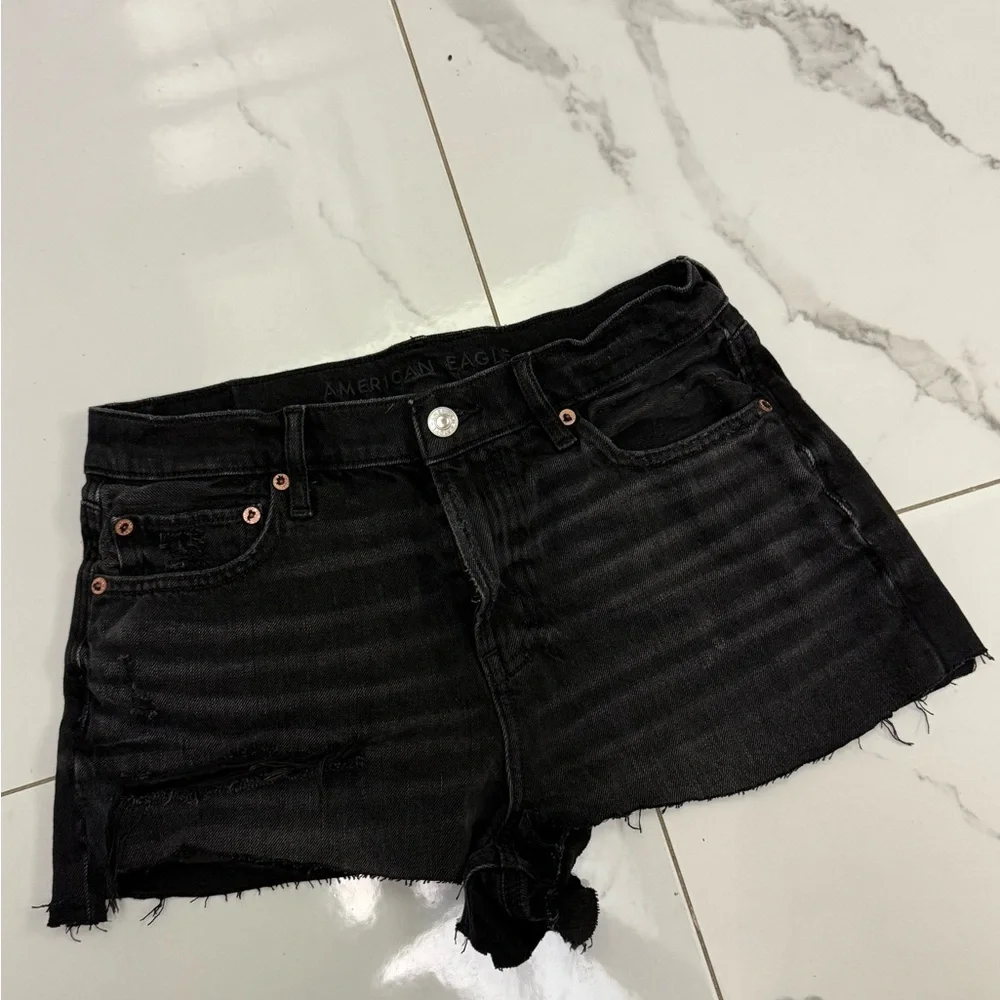 American Eagle Outfitters Black Denim Shorts Size 4