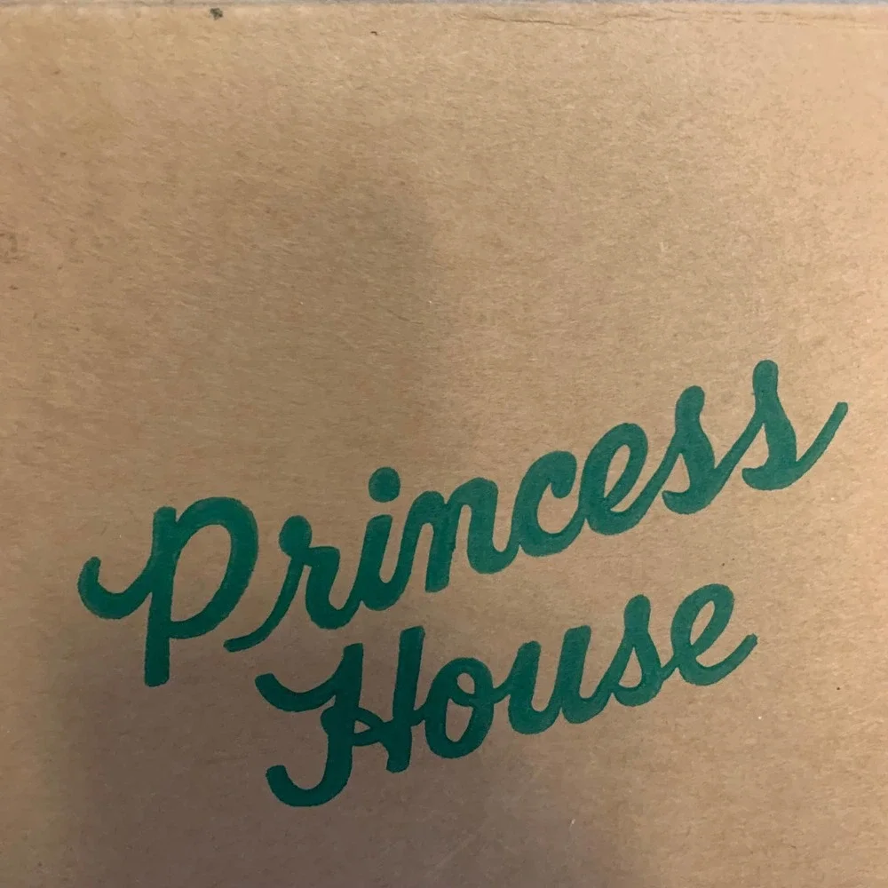 Princess House house piece
