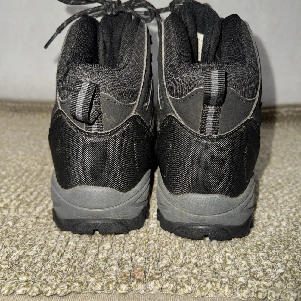 Nortiv 8 shaft anywhere shoe