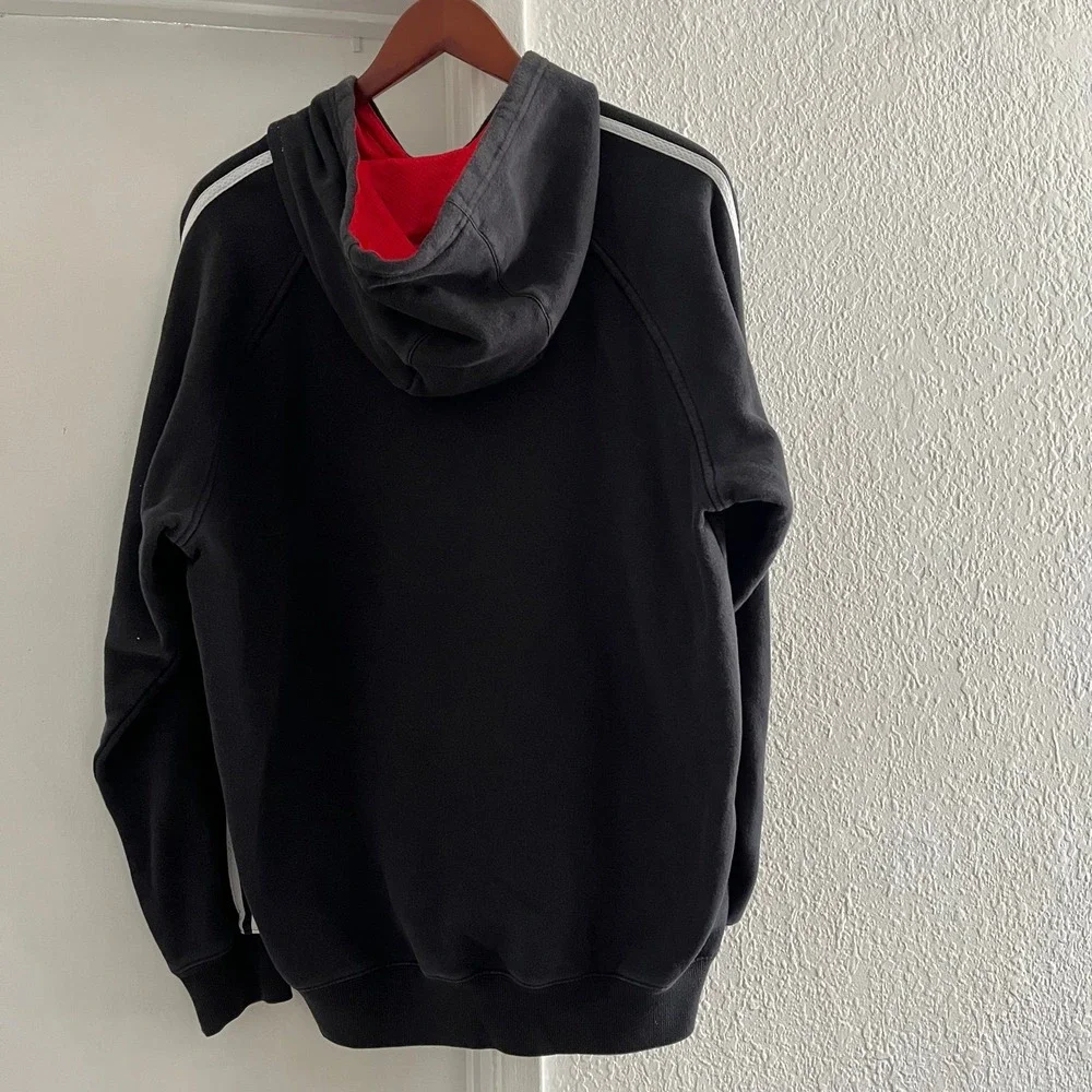 adidas logo men
