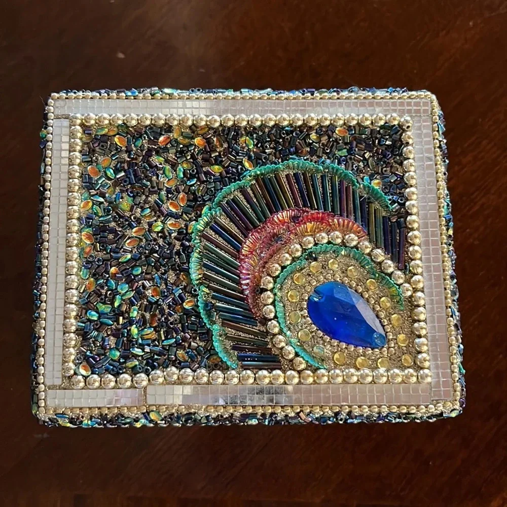 N/A jewelry box