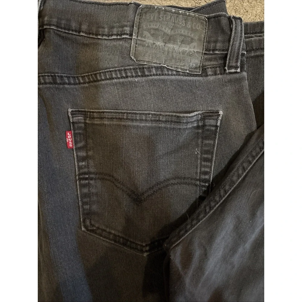 Levis levis 505