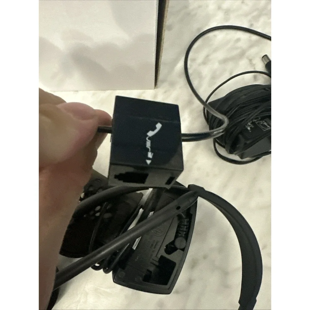 Plantronics lifter comes works