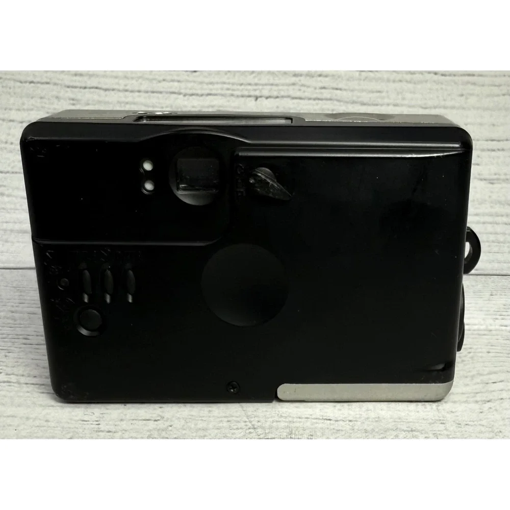 Canon elph lt