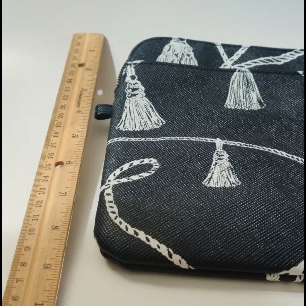Chicos tassel printed