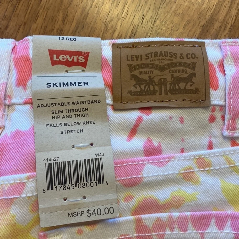 Levis tie dye