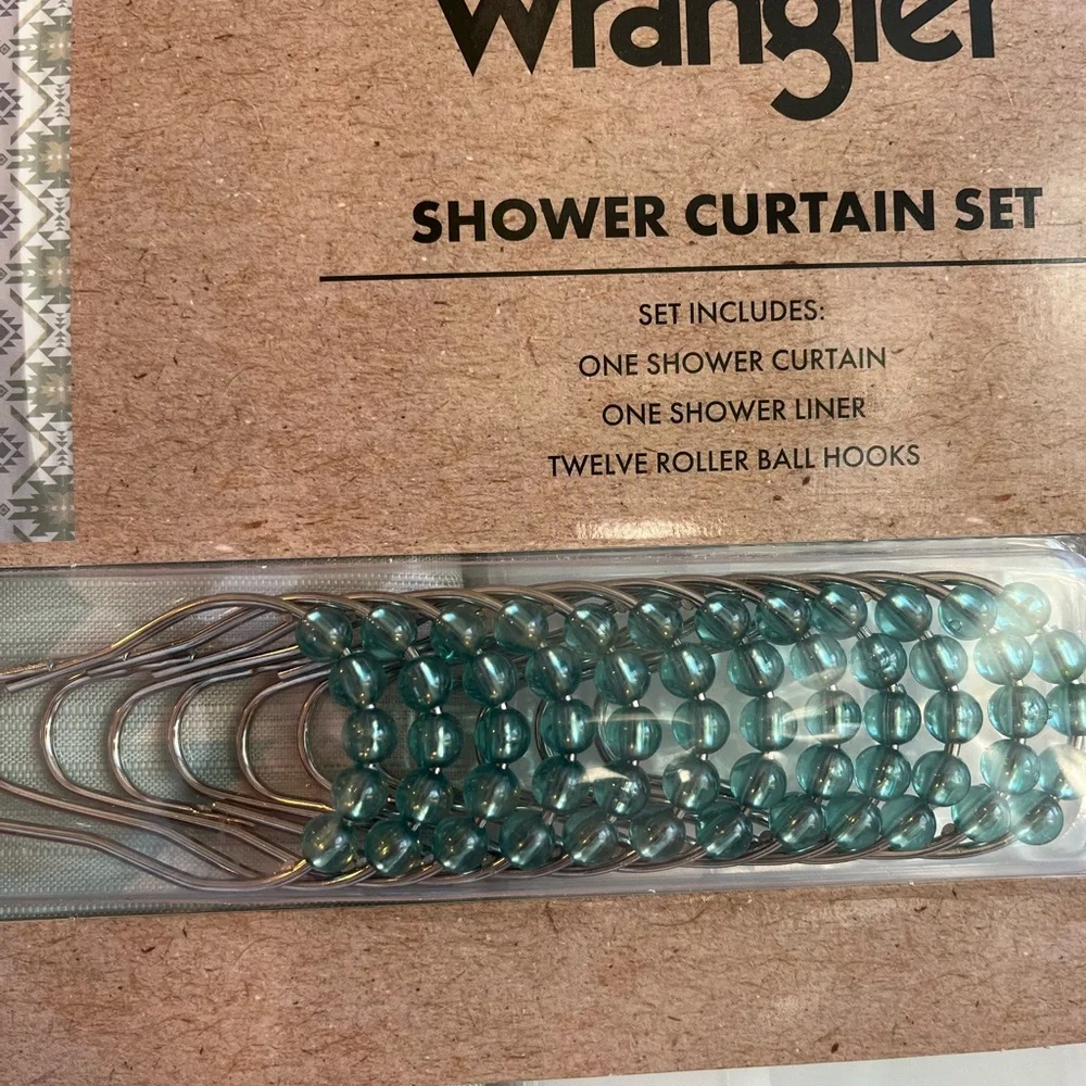 Wrangler geometric pattern