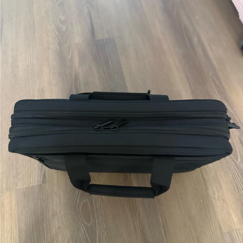 Samsonite brand new