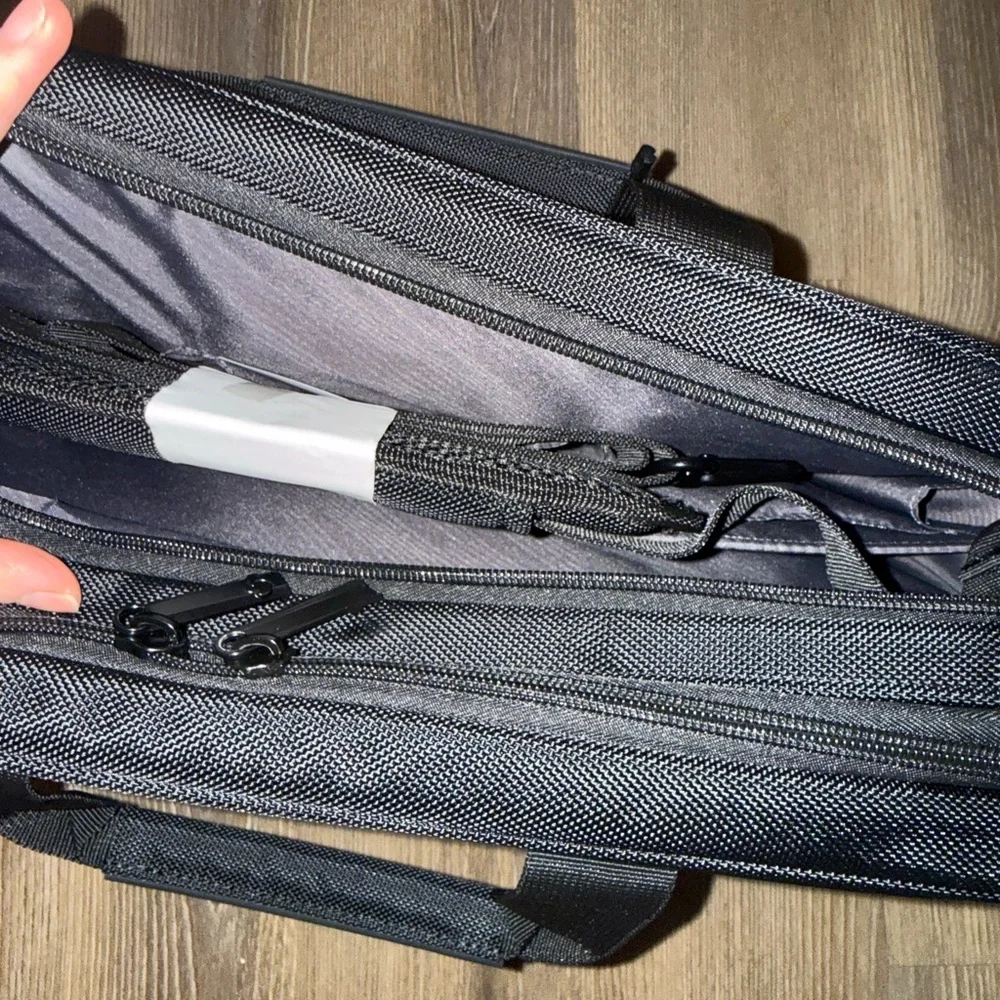 Samsonite brand new