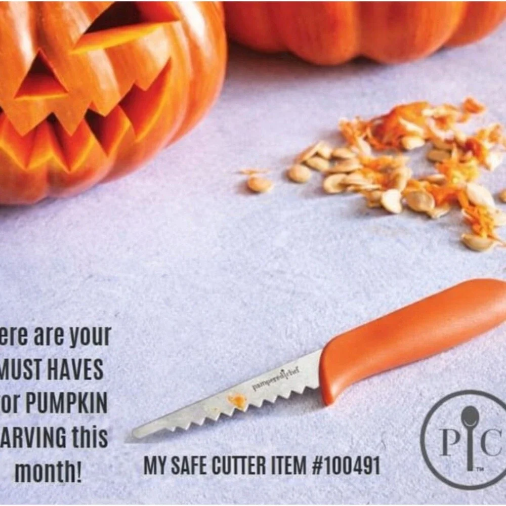 Pampered Chef My Safe Cutter Serrated Knife Pumpkin Carving Tool Halloween