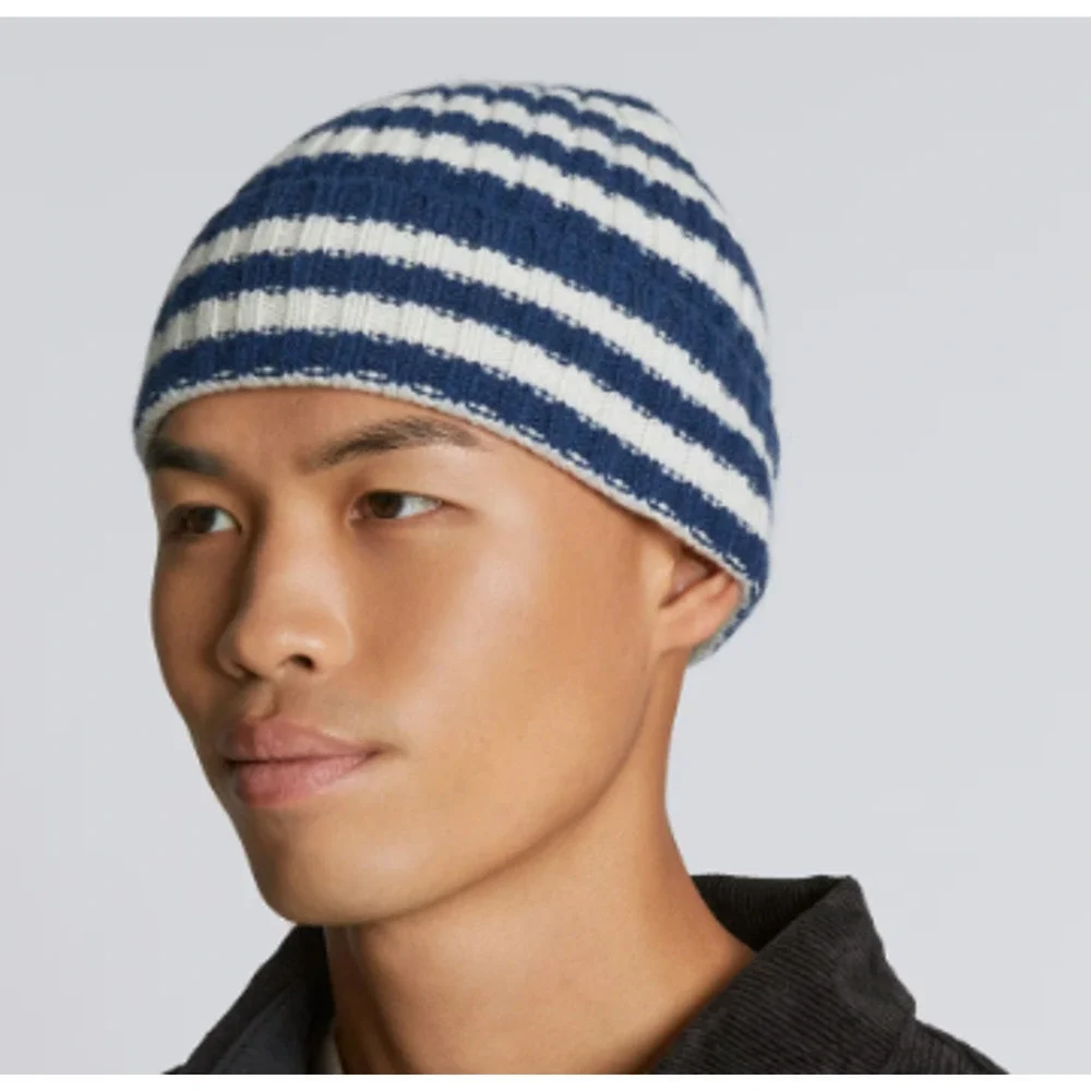 NWT Everlane Unisex The Cashmere Wool Beanie Hat Navy Cream Striped One Size