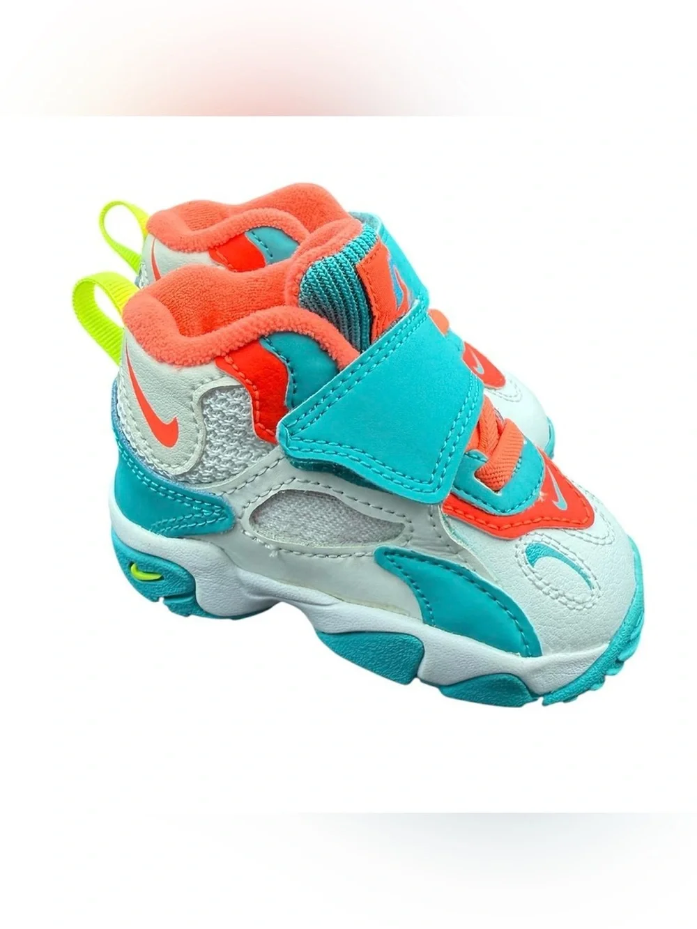 Nike’s TD Speed Turf Baby Deion Miami BV2525 101 4C