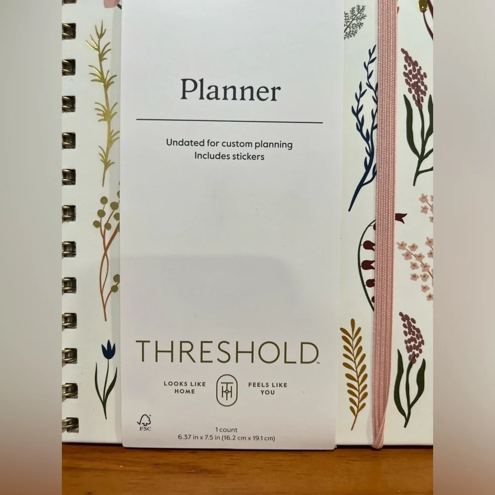 THRESHOLD NEW Undated Calendar Planner Organizer Book Stickers Notes 6.37