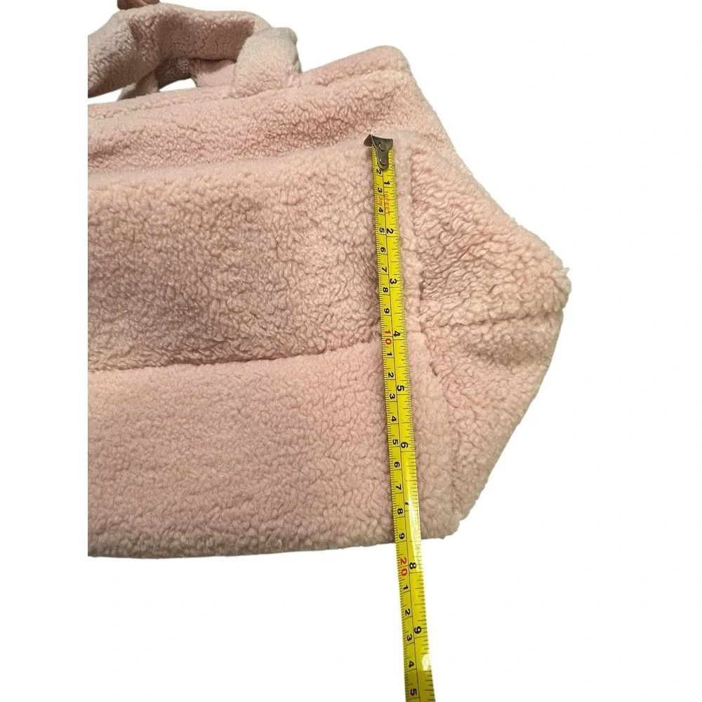 New VICTORIAS‎ SECRET PINK BLUSH SHERPA FLEECE LOGO TOTE BAG with ZIPPER