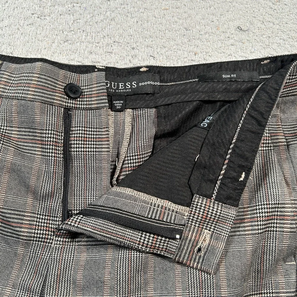 Guess chino pants