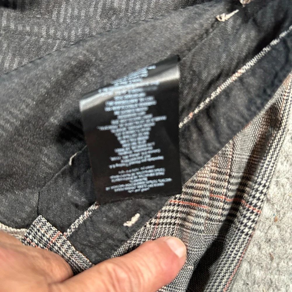 Guess chino pants