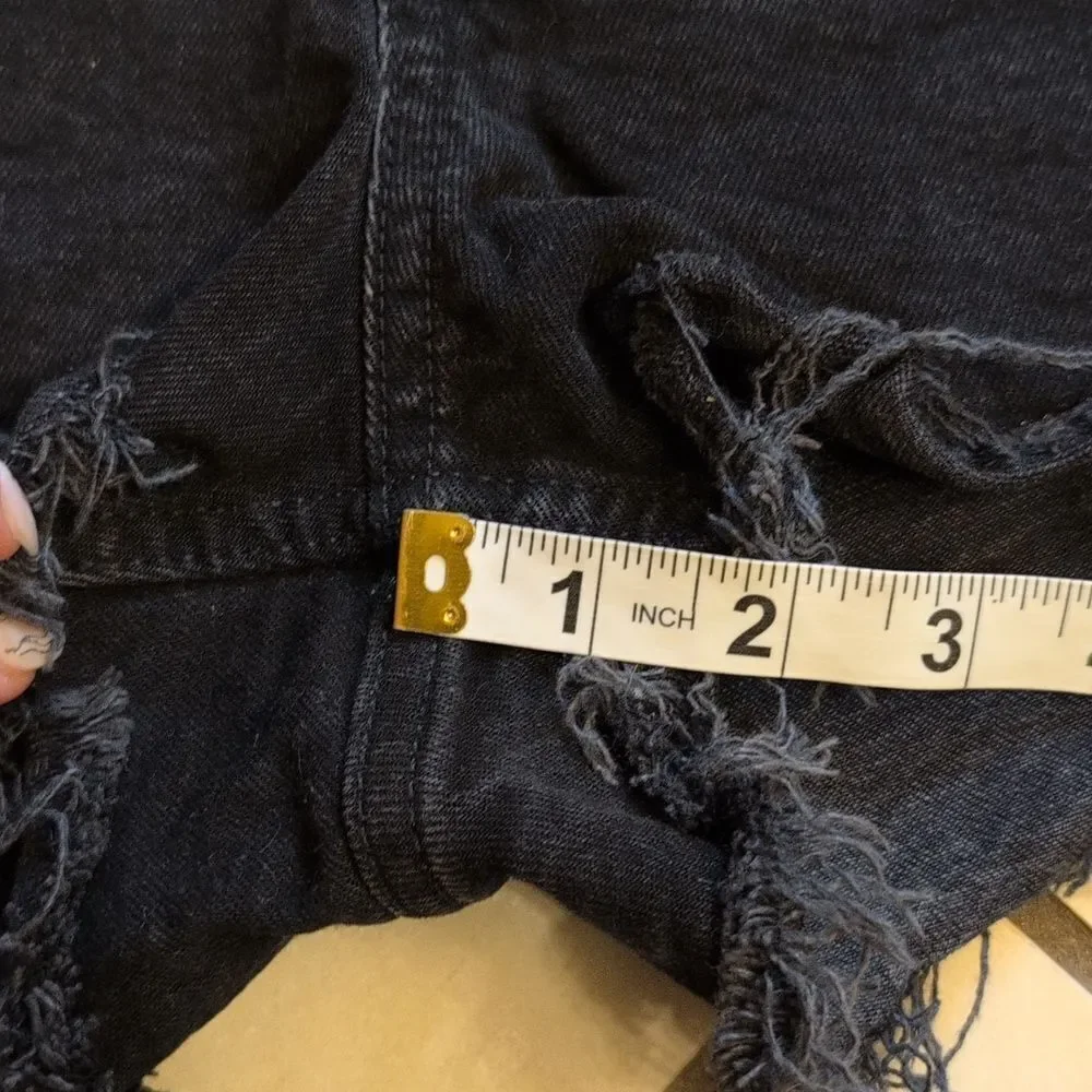 Everlane The Cheeky Short Black Rough Hem Distressed Shorty Shorts Size 31