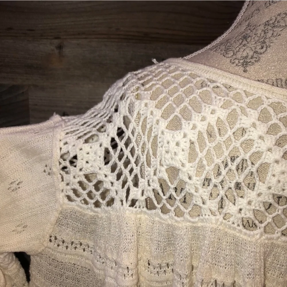 Free People web crochet