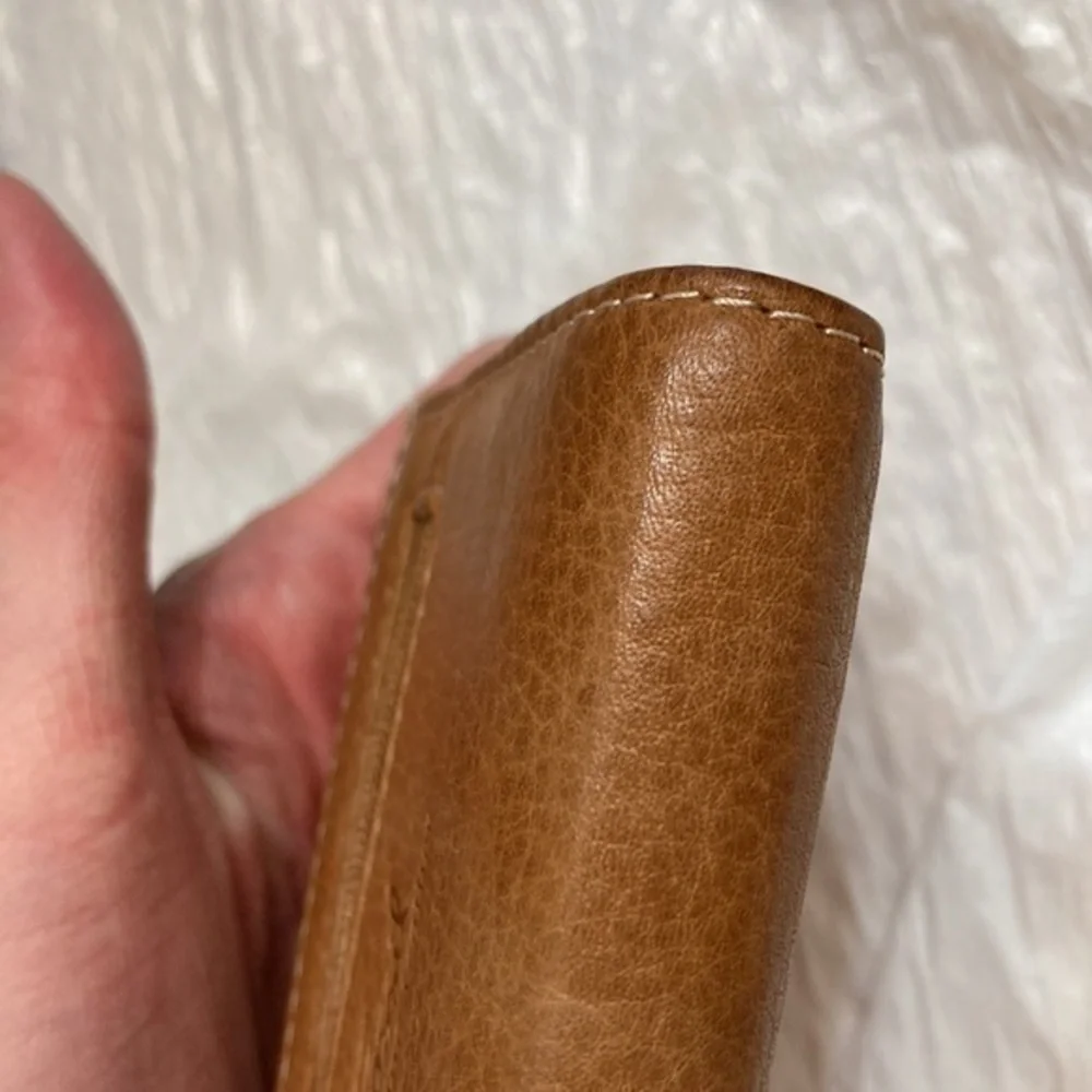 Fossil gently used