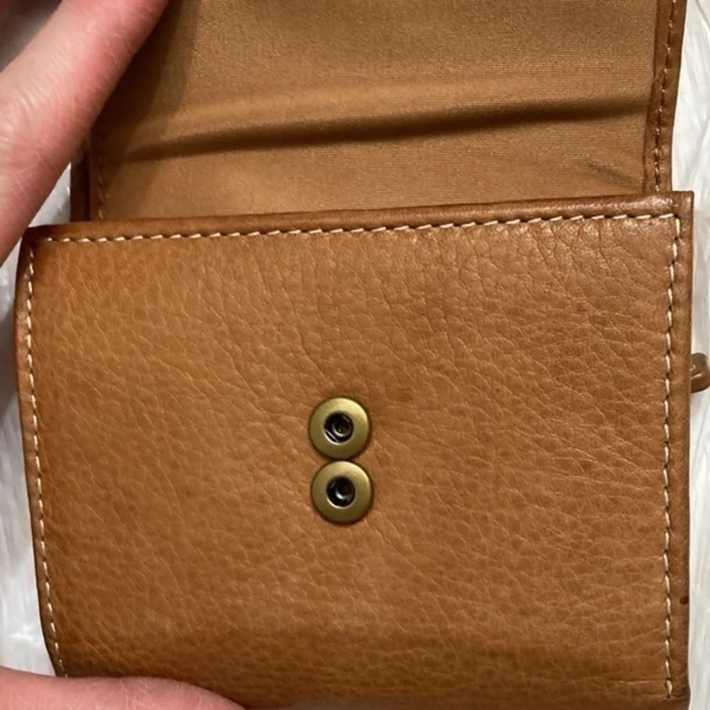 Fossil gently used