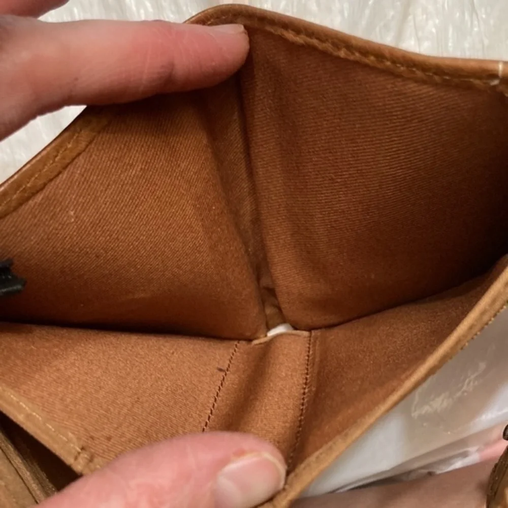 Fossil gently used