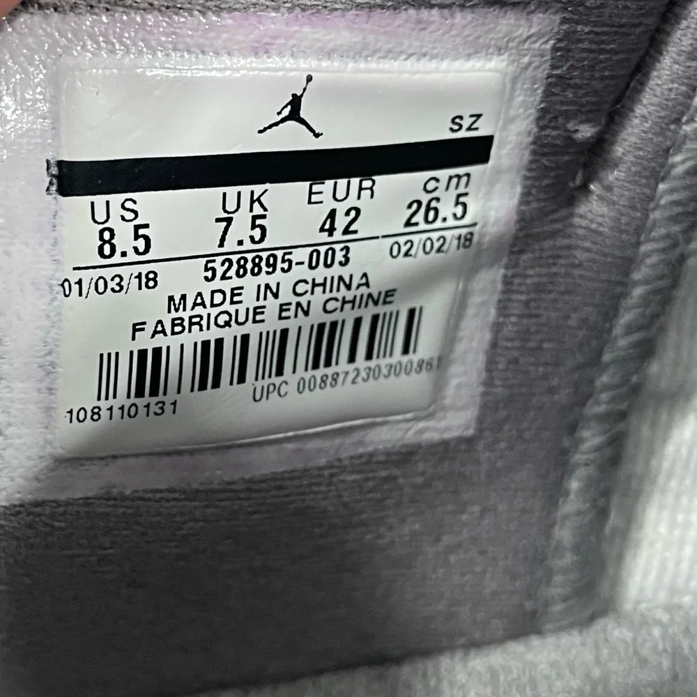 Nike Air Jordan 11 XI Retro Low Gray Men’s Sz‎ 8.5