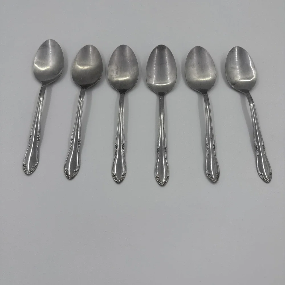 Set‎ Of 6 Oneida LTD Fenway Daydream 7 Inch Spoons