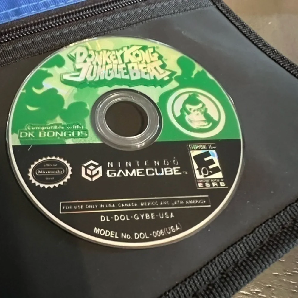 Nintendo GameCube Donkey Kong Jungle Beat Game
