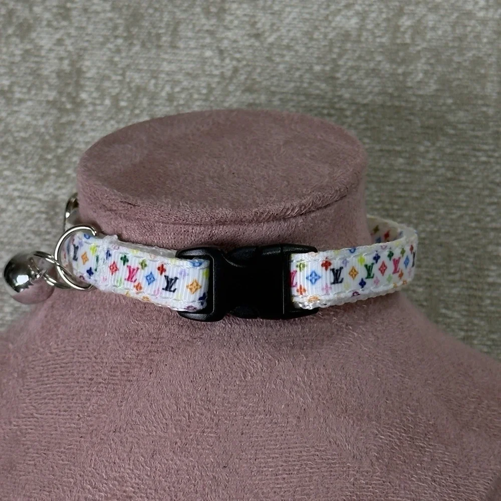 Designer Cat Collar, Black XS, Very Cute, Unique Design