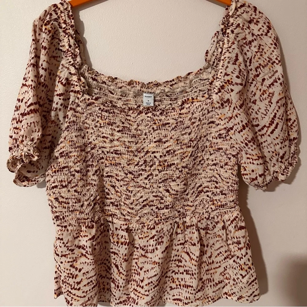 Old Navy Red and‎ Cream Puff Sleeve Peplum Blouse Medium Boho Summer Spring
