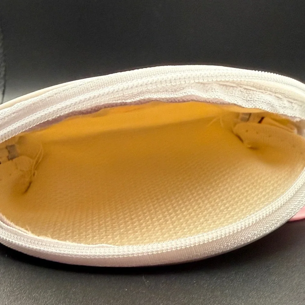 N/A type pouch