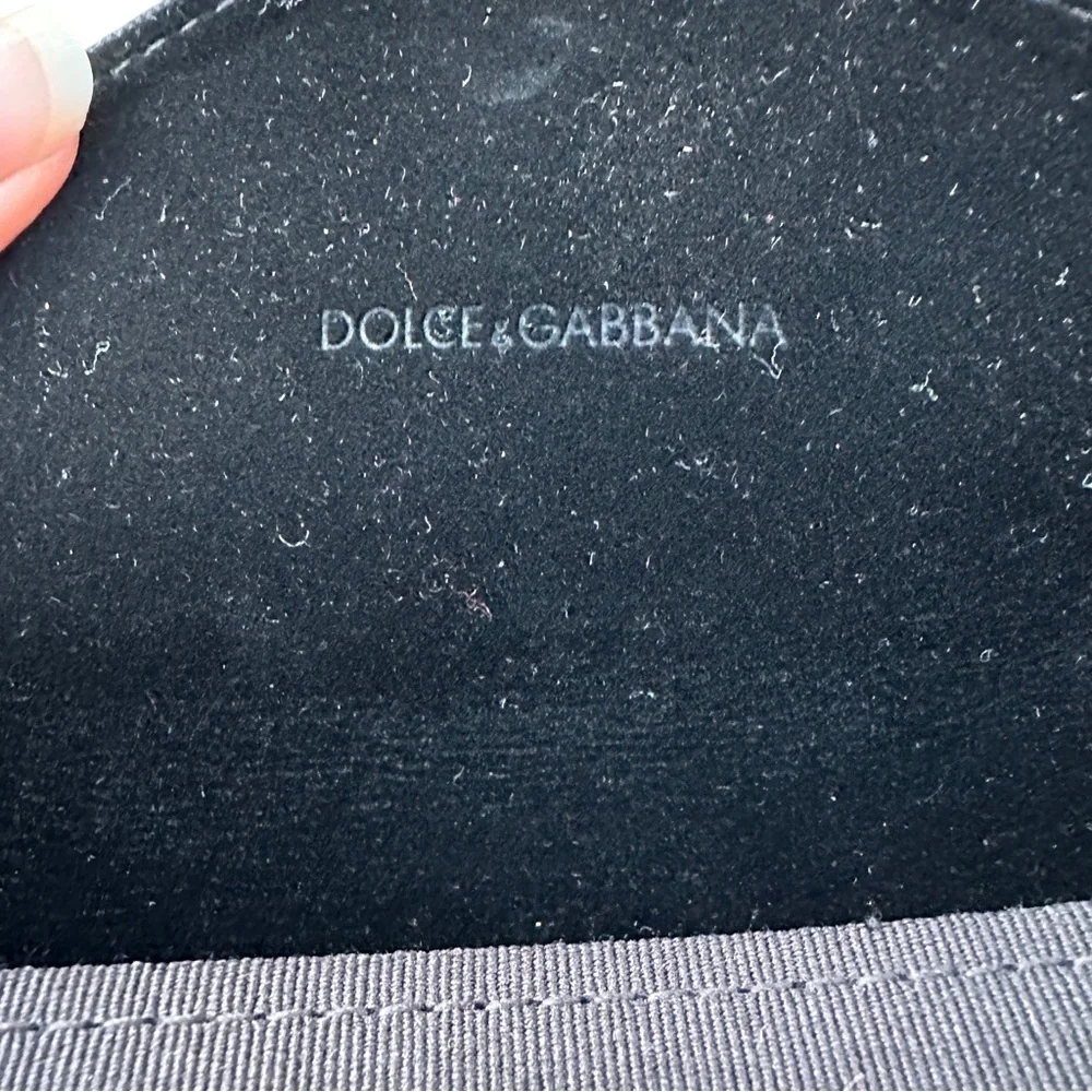 Dolce & Gabbana design sleek occasion