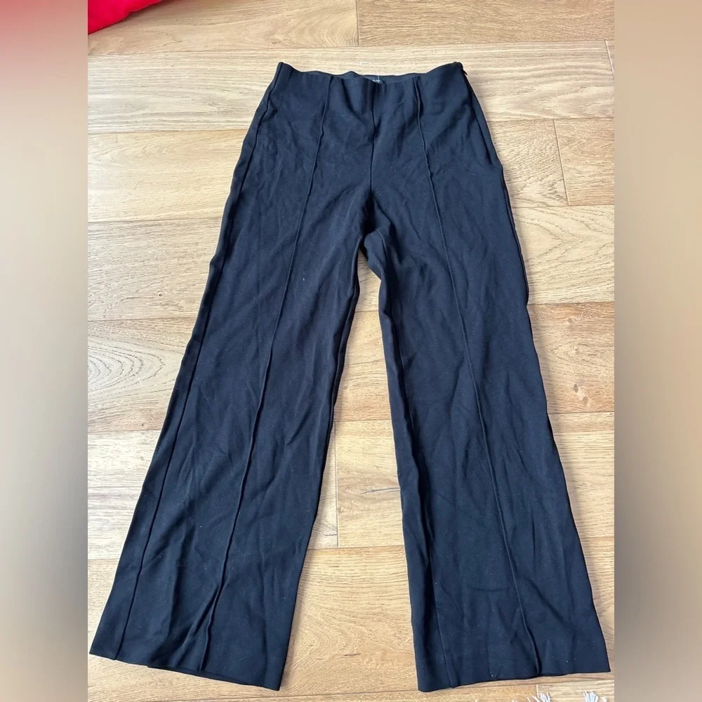 Ann Taylor black relaxed fit pants comfort spandex waist 4p