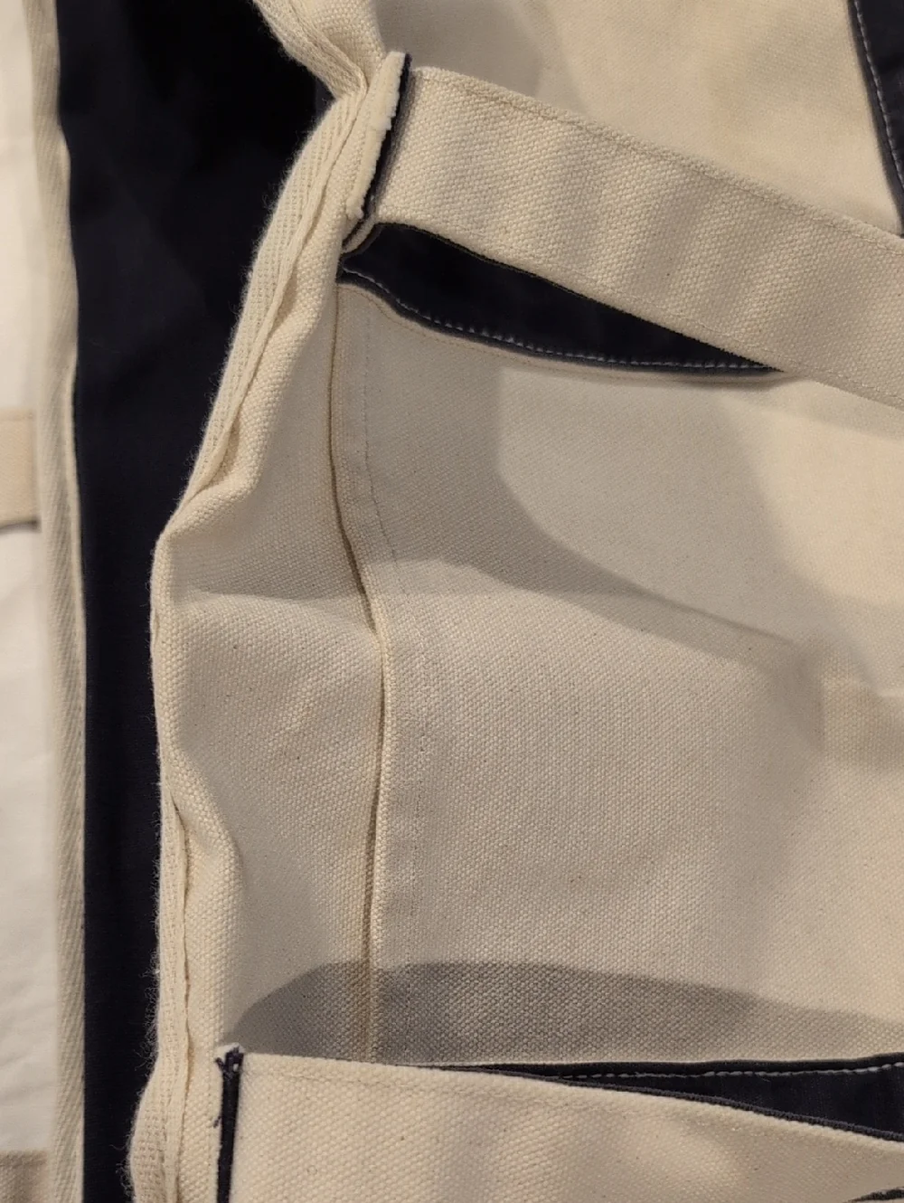 navy cream
