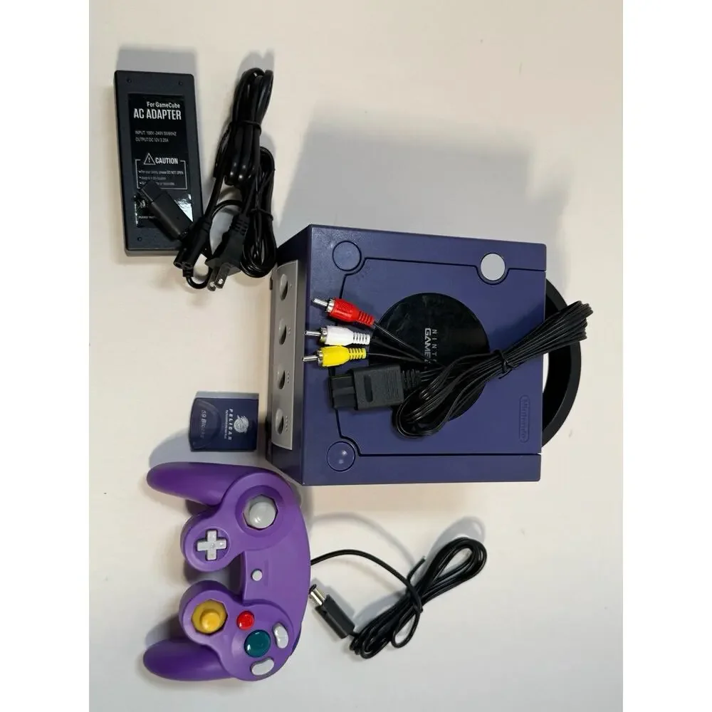 Nintendo Gamecube Purple Console Purple Controller AC AV Bundle NTSC-U/C A