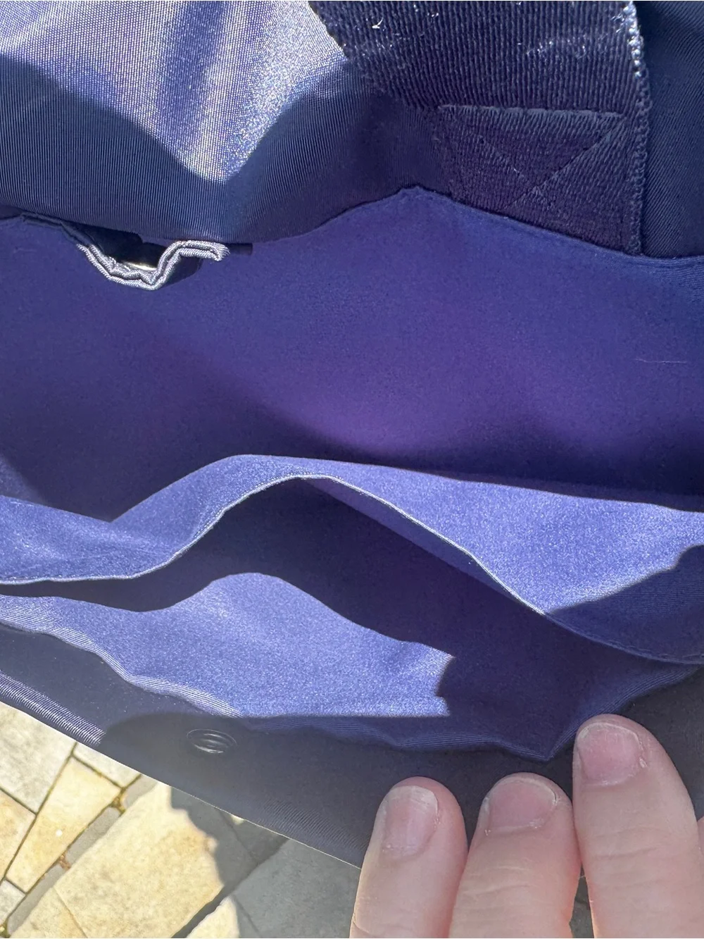 Knomo zippered or clean