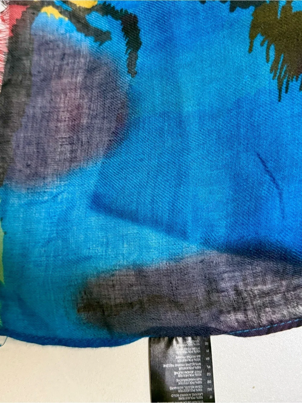 N/A scarf semi