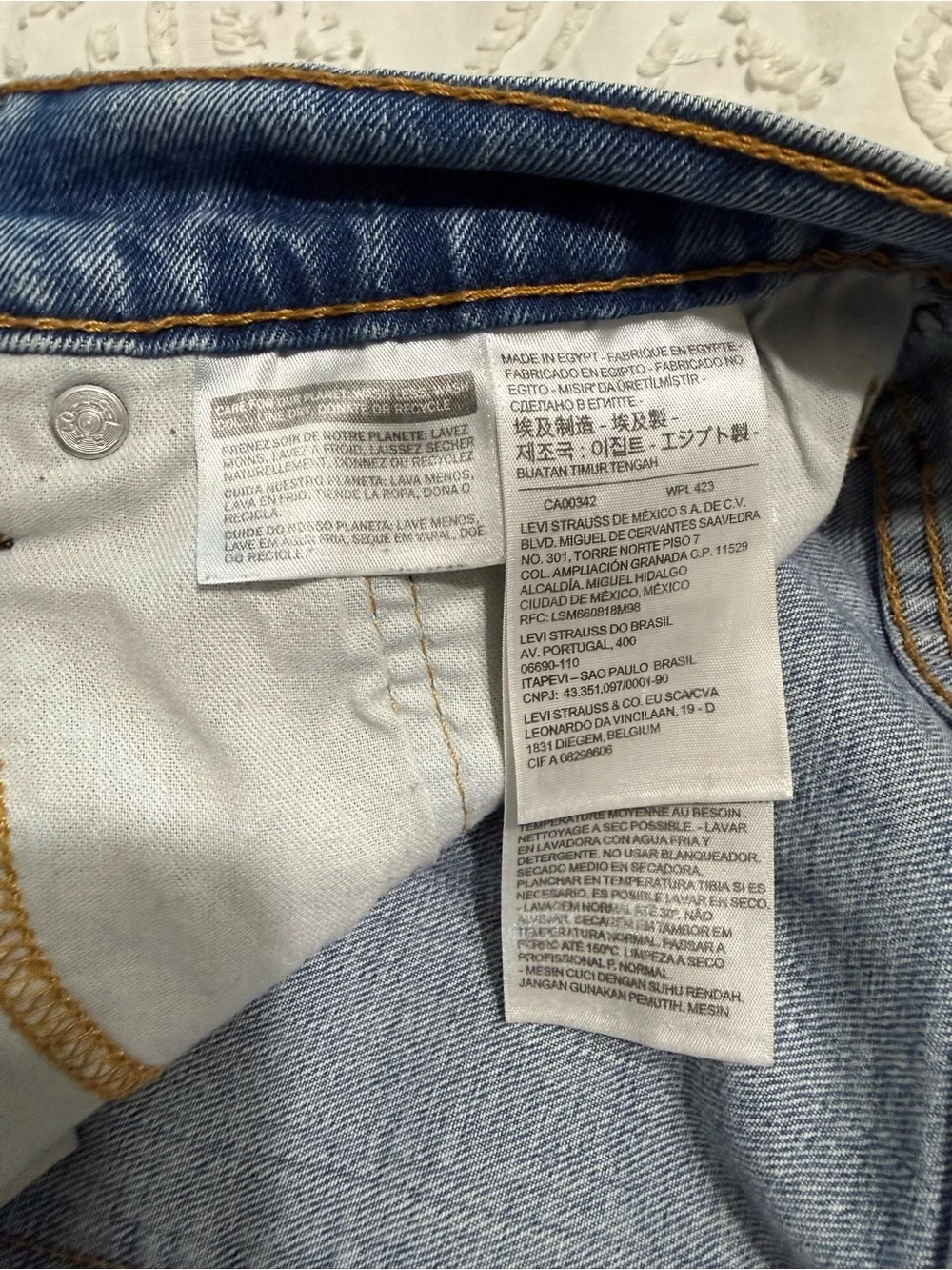 Levi’s 550 Relax Fit Men’s Blue Denim Jeans Size 44 x 30