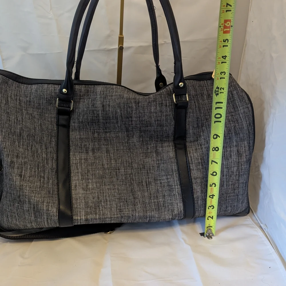 N/A perfect sleek gray