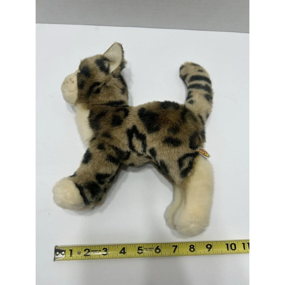 Bass Pro Douglas Bengal Tiger Kitty Cat Plush Brown Spotted 1862 2022