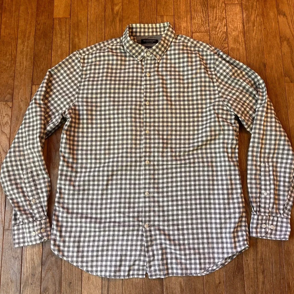 Banana Republic Luxe Flannel Button Up Mens L Camden Fit Gingham Grey Casual