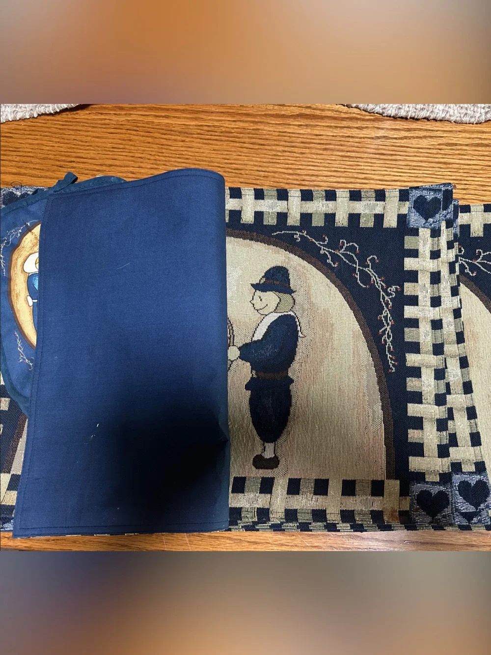 Set of 8 Folk Art Pilgrim Tapestry Placemats Cover - Navy & Beige w 2 Pot Holder
