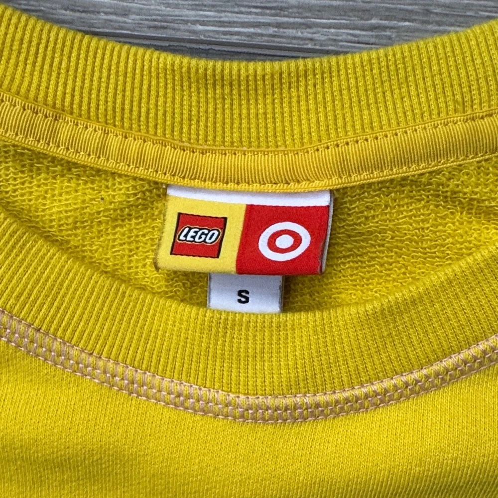 Lego bright yellow