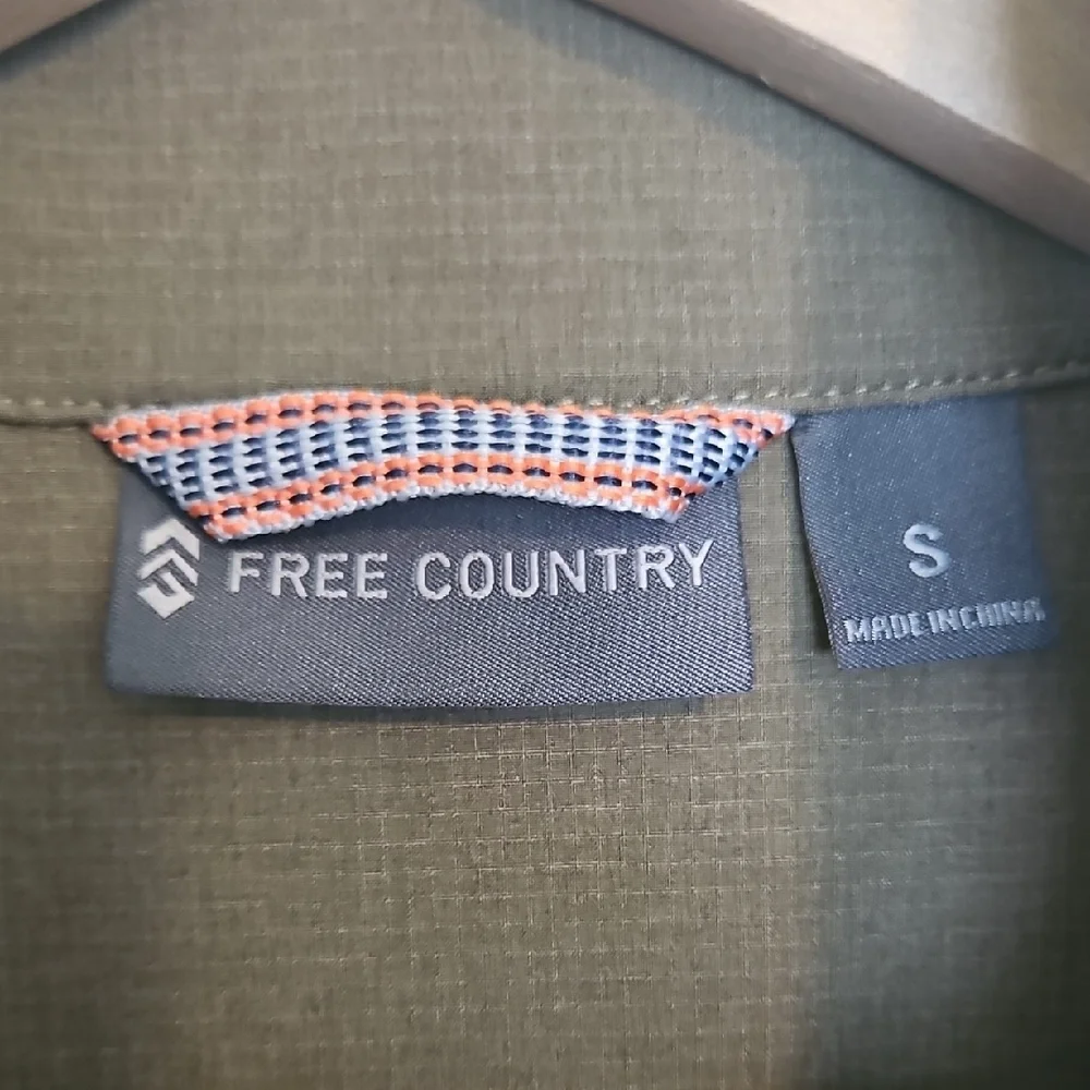Free Country olive outdoor adventures