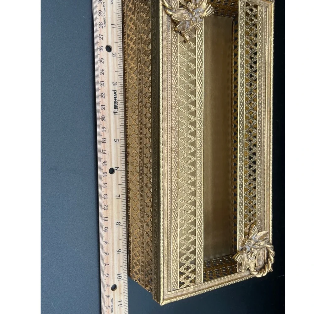 Mid Century Tissue Dispenser Gold Metal 1960s‎ Bathroom Decor Hollywood Regency