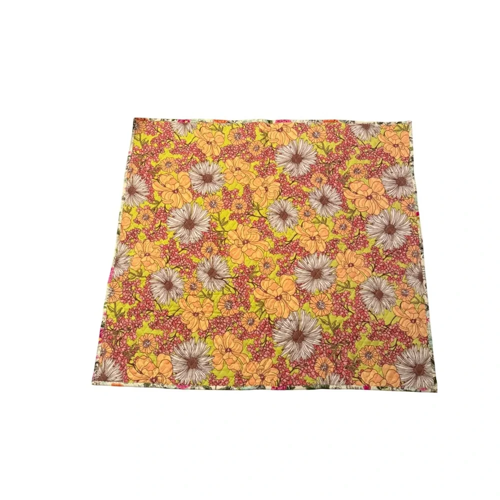 Floral Quilted Throw Blanket Reversible Peach Pink Green‎ 40x40 Decor