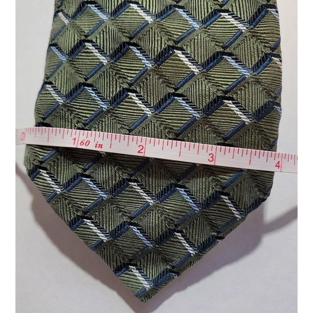 George green tie