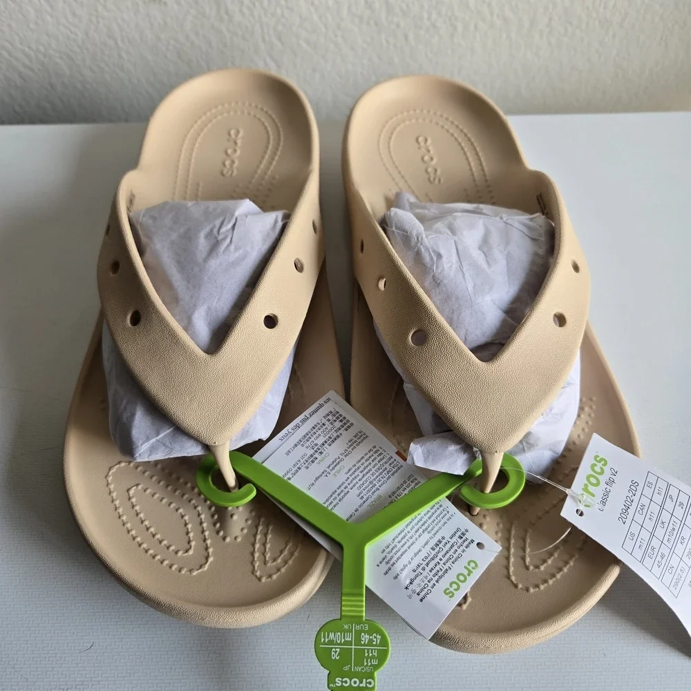 Crocs Classic Flip Flops V2 Sandals Beige Shitake Men's 11/‎ Women's 13 New