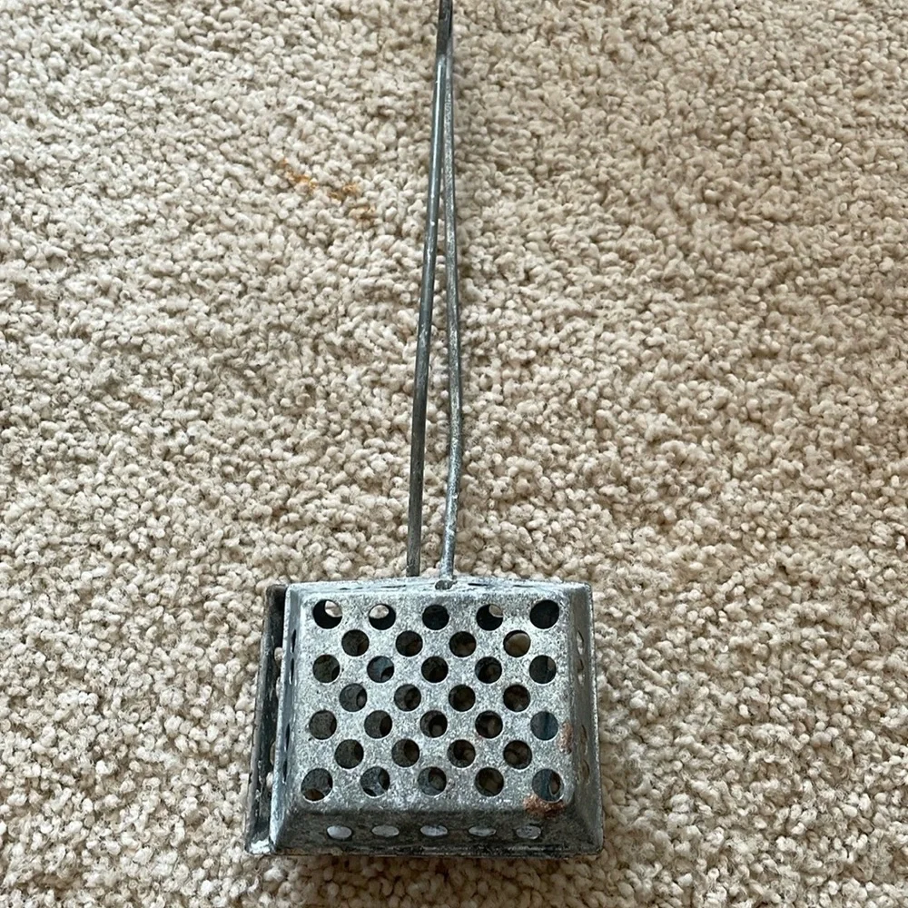 Vintage Soap Saver Basket